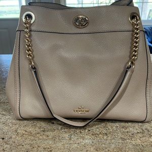 Coach shoulder Bag